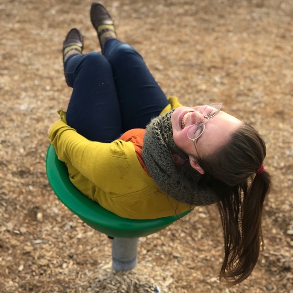 Meet your Posher, Aubrey - Picture 1 of 1